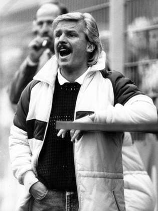 Fußball, Trainerhistorie, Wuppertaler SV Aufstiegsspiel zur 2. Bundesliga, Rot-Weiss Essen - FC St. Pauli: Trainer Dieter Tartemann (Essen)