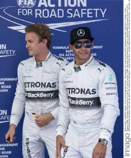 Motorsports: FIA Formula One World Championship 2014, Grand Prix of Spain, 6 Nico Rosberg (GER, Mercedes AMG Petronas F1 Team), 44 Lewis Hamilton (GBR, Mercedes AMG Petronas F1 Team), xHOCHxZWEIx