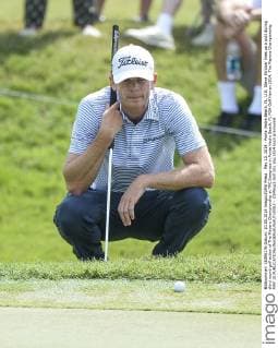 May 10, 2014 - Ponte Vedra Beach, FL, U.S: Steve Stricker lines up a putt during third round golf action of The Players Championship at TPC Sawgrass in Ponte Vedra Beach, FL PGA Golf Herren 2014: The Players Championship MAY 10 - ZUMAcg2
