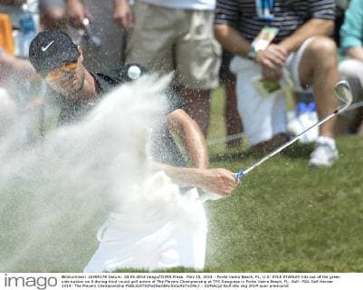May 10, 2014 - Ponte Vedra Beach, FL, U.S: KYLE STANLEY hits out of the green side bunker on 8 during third round golf action of The Players Championship at TPC Sawgrass in Ponte Vedra Beach, FL. Golf: PGA Golf Herren 2014: The Players Championship - ZUMAcg2