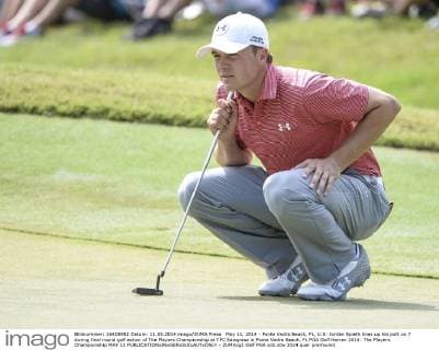 May 11, 2014 - Ponte Vedra Beach, FL, U.S: Jordan Spieth lines up his putt on 7 during final round golf action of The Players Championship at TPC Sawgrass in Ponte Vedra Beach, FL PGA Golf Herren 2014: The Players Championship MAY 11 - ZUMAcg2