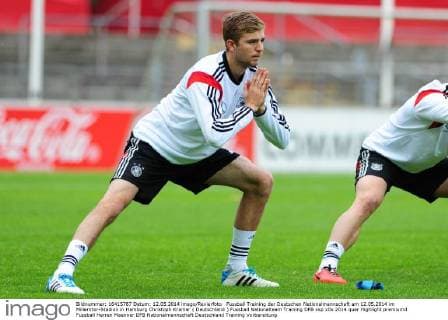 Fussball Training der Deutschen Nationalmannschaft am 12.05.2014 im Millerntor-Stadion in Hamburg Christoph Kramer ( Deutschland )