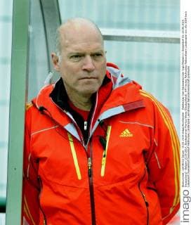 Feldhockey Vier-Nationenturnier Ergo Masters in Düsseldorf 15.-18.05.2014. Deutschland - Belgien 15.05.2014. Bundestrainer Markus Weise (Deutschland). HM