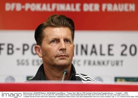Trainer Colin Bell (1. FFC Frankfurt) Abschluss Pressekonferenz --- Fussball --- DFB Pokal Finale der Damen --- 16.05.2014 EP_JSE