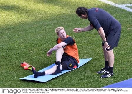 Marc Wilmots, headcoach of Belgium et Kevin De Bruyne FOORBALL : Belgique - Entrainement - Preparations - 19 05 2014 Photonews Panoramic 