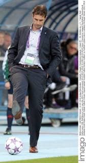 Fussball, Frauen Champions-League, Tyresö FF - VfL Wolfsburg, v.li.: Trainer Ralf Kellermann (VfL Wolfsburg) xmrx