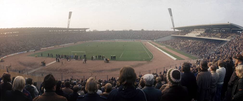Volksparkstadion Hamburg, Heimspielstätte des Hamburger SV und Austragungsort der WM 1974