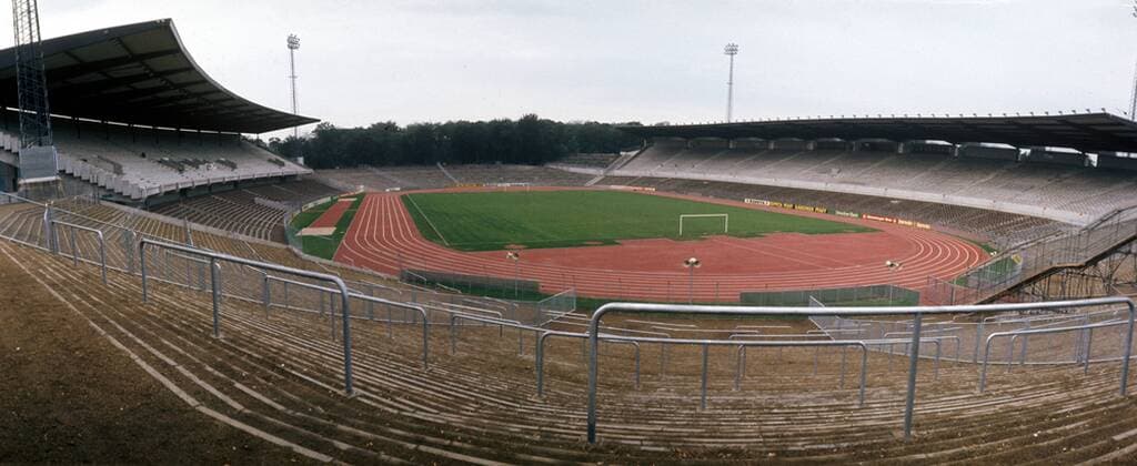 Waldstadion Frankfurt, Heimspielstätte der Eintracht und Austragungsort der WM 1974