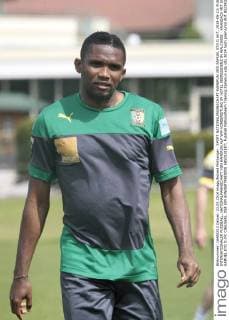 SPORT NATIONALMANNSCHAFT KAMERUN UND SAMUEL ETO O AUT, 2014-05-23; FUSSBALL INTERNATIONALER FUSSBALL: NATIONALMANNSCHAFT VON KAMERUN AUF WM-VORBEREITUNG IM HOTEL SEERESIDENZ IN WALCHSEE - KRANZACH MIT SUPERSTAR SAMUEL ETO O (FC CHELSEA), DER EIN SONDERTRAINING ABSOLVIERT;