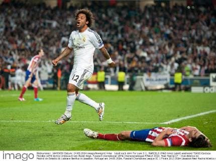 Jubel nach dem Tor zum 3:1; MARCELO (MAD links) jubelt waehrend TIAGO Cardoso Mendes (ATH rechts) enttäuscht am Boden liegt. Fussball international UEFA Championsleague FINALE 2014: Real Madrid CF - Club Atletico de Madrid im Estadio do Lisboa e Benfica in Lissabon, Portugal am 24.05.2014,