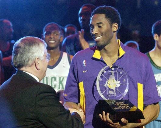 Feb. 10, 2002 - U.S. - KRT SPORTS STORY SLUGGED: ALLSTARS KRT PHOTO BY JERRY LODRIGUSS PHILADELPHIA INQUIRER (February 10) LA Laker Kobe Bryant accepts the MVP trophy from NBA Basketball Herren USA commissioner David Stern at the end of the NBA Basketball Herren USA All-Star game in Philadelphia, Philadelphia, on Sunday, February 10, 2002. (PH) NC KD - Feb. 10, 2002 - ZUMAm67