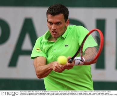 French Open 2014, Roland Garros,Paris,ITF Grand Slam Tennis Tournament, Tobias Kamke (GER),Aktion,Einzelbild,Halbkoerper,Querformat,