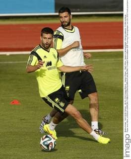 Gerard Pique - Raul Albiol. Spain s national team training session. In this picture, Pique and Albiol. xJOSExA.xGARCIAx 