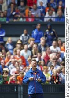 coach Louis van Gaal of Holland during a training session of The Netherlands for the world Cup 2014 in Brazil on May 30, 2014 at Rotterdam, The Netherlands. The Netherlands Training session 2013 2014 xVIxxIVx 2338253