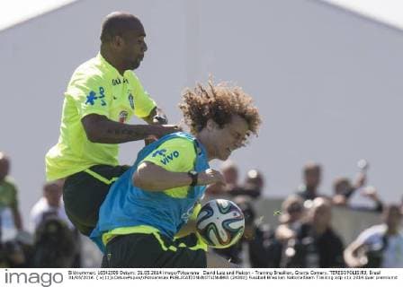 David Luiz und Maicon - Training Brasilien, Granja Comary. TERESOPOLIS RJ, Brasil 31 05 2014. ( x(11)xCelsoxPupox xFotoarenax  (24380)