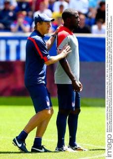 31 MAY 2014: USA Mens National Team head coach Jurgen Klinsmann talks with USA Mens National Team forward Jozy Altidore (17) at practice at Red Bull Arena in Harrison New Jersey. SOCCER: MAY 31 USA MNT Practice Icon0496 EDITORIAL USE ONLY