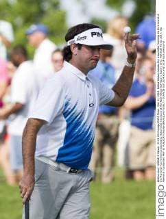 May 31, 2014: Bubba Watson salutes the crowd after finishing his third round of the Memorial Tournament presented by Nationwide Insurance at Muirfield Village Golf Club in Dublin, Ohio. PGA Golf Herren 2014: the Memorial Tournament MAY 31 - ZUMAct5