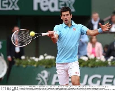 French Open 2014, Roland Garros,Paris,ITF Grand Slam Tennis Tournament, Novak Djokovic (SRB),Aktion, Einzelbild,Halbkörper, Querformat,