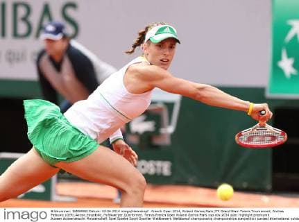 French Open 2014, Roland Garros,Paris,ITF Grand Slam Tennis Tournament, Andrea Petkovic (GER),Aktion,Einzelbild, Halbkoerper,Querformat,