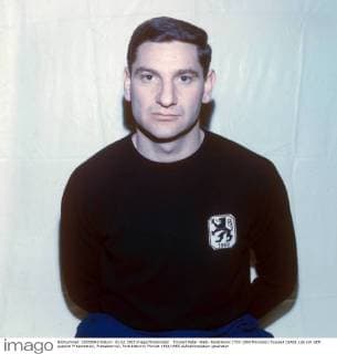 Torwart Petar -Radi- Radenkovic (TSV 1860 München)