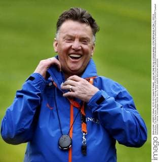 Louis van Gaal during a training session of the Netherlands on May 7, 2014 in Hoenderloo, The Netherlands. Netherlands Training session 2013 2014 xVIxxIVx 2345597