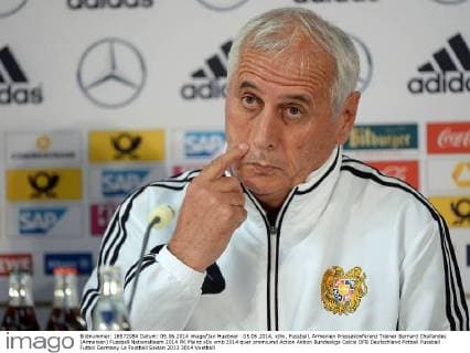 05.06.2014, xjhx, Fussball, Armenien Pressekonferenz Trainer Bernard Challandes (Armenien)