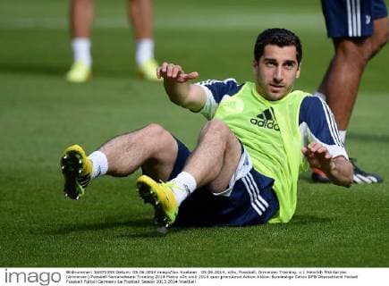 05.06.2014, xjhx, Fussball, Armenien Training, v.l. Henrikh Mkhitaryan (Armenien)