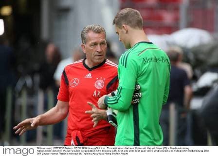 Torwarttrainer Andreas Köpke mit Manuel Neuer (D) - Abschusstraining Nationalmannschaft in Mainz