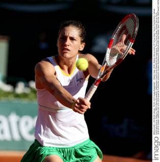 French Open 2014, Roland Garros,Paris,ITF Grand Slam Tennis Tournament, Damen Halbfinale,Andrea Petkovic (GER),Aktion,Einzelbild, Halbkoerper,Hochformat,Abendlicht,Atmosphaere,