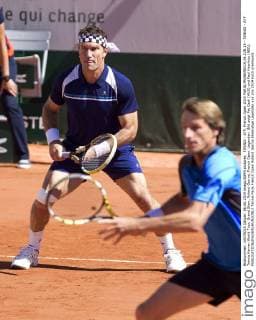 TENNIS - ATP, French Open 2014 PARIS,FRANKREICH,06.JUN.14 - TENNIS - ATP Tennis Herren World Tour, Grand Slam, Roland Garros, French Open. Legenden. Bild zeigt Pat Cash (AUS) und Paul Haarhuis (NED). 