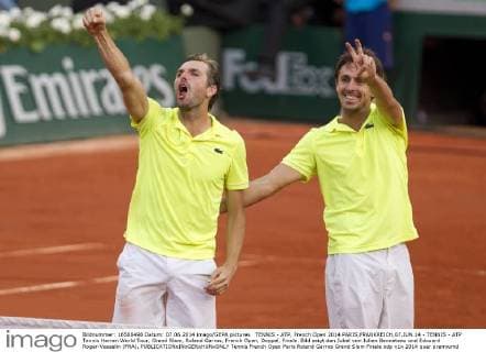 TENNIS - ATP, French Open 2014 PARIS,FRANKREICH,07.JUN.14 - TENNIS - ATP Tennis Herren World Tour, Grand Slam, Roland Garros, French Open, Doppel, Finale. Bild zeigt den Jubel von Julien Benneteau und Edouard Roger-Vasselin (FRA). 