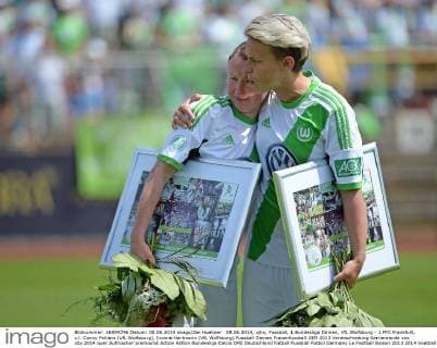 08.06.2014, xjhx, Fussball, 1.Bundesliga Damen, VfL Wolfsburg - 1.FFC Frankfurt, v.l. Conny Pohlers (VfL Wolfsburg), Ivonne Hartmann (VfL Wolfsburg)