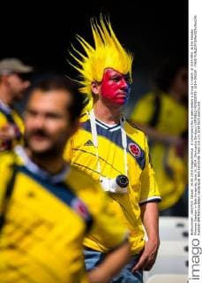 A Colombia s fan is seen before a Group C match of 2014 FIFA at the Estadio Mineirao Stadium in Belo Horizonte, June 14, 2014. (Xinhua Liu Bin)(pcy) (SP)BELO HORIZONTE- 2014-GROUP -FANS 