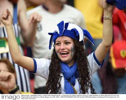 A Honduras fan cheers before a Group E match between of 2014 FIFA World Cup at the Estadio Beira-Rio Stadium in Porto Alegre, June 15, 2014. 