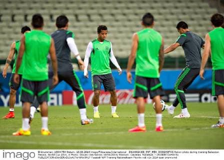24160614JDI_ENT_MEX_DOSSANTOS Action photo during training Seleccion Mexico, World Cup 2014, in Photo: Giovani Dos Santos 16 06 2014 Stadium: Castelao, Fortaleza. - xROBERTOxMAYAx 