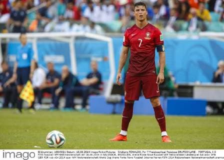 Cristiano RONALDO, Por 7 Freistossritual Freistoss DEUTSCHLAND - PORTUGAL 4-0 FIFA Fussball WM Weltmeisterschaft am 16.06.2014 in SALVADOR, BRASILIEN, Arena Fonte Nova