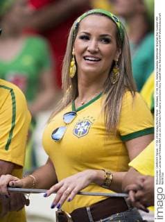 Fortaleza, 17.06.2014, Estadio Castelao Weiblicher Brasilien Fan