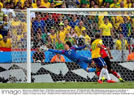 37170614JDI_BRA_MEX_OCHOA Action photo during the match Brazil vs Mexico, For the Group A match number 16 of the World Brazil 2014, in picture: Guillermo Ochoa 17 06 2014 MEXSPORT ROBERTO MAYA Castelao Stadium, Fortaleza, Ceara, Brazil - xROBERTOxMAYAx 