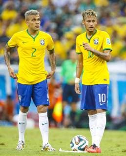 NEYMAR, Bra 10 Daniel ALVES, BRA 2 Freistoss BRASILIEN - MEXIKO 0-0 FIFA Fussball WM Weltmeisterschaft am 17.06.2014 in FORTALEZA, BRASILIEN