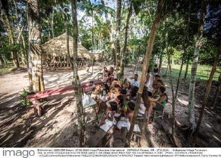 COPA2014 Manaus, AM - 17.6.2014: - Indigenous Village Tururukari Uka, an ethnic Omagua watching the Brazil game in the village about 80km from the city of Manaus in 2014 . (Photo: JonneRoriz Fotoarena) - x(5115)xJonnexRorizx xFotoarenax 