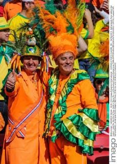 COPA2014 PORTO ALEGRE, RS - 18 06 2014: Netherlands Fans before the match, valid for the World Cup, held in Beira Rio ( x(4)xAndrexChacox xFotoarenax  (24701)