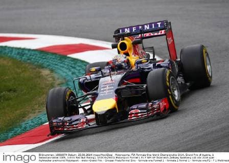 Motorsports: FIA Formula One World Championship 2014, Grand Prix of Austria, 1 Sebastian Vettel (GER, Infiniti Red Bull Racing), xHOCHxZWEIx