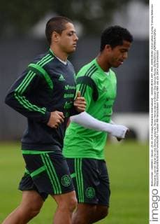 18200614DDI_ENT_MEX_HERNANDEZ Action photo during Training Seleccion Mexicana, carried dig at the club Santos, pictured: Javier Hernandez and Giovani Dos Santos Macias 20 06 2014 xADRIANxMACIASx 