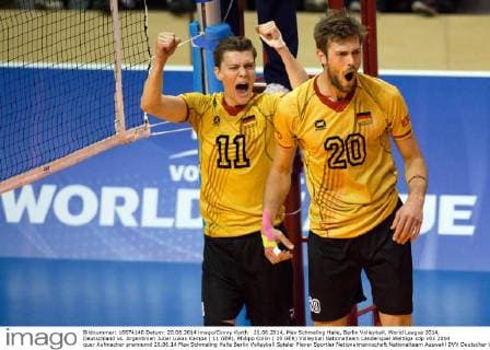 20.06.2014, Max Schmeling Halle, Berlin Volleyball, World League 2014, Deutschland vs. Argentinien Jubel Lukas Kampa ( 11 GER), Philipp Collin ( 20 GER)