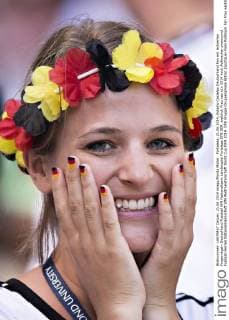 Fortaleza, 21.06.2014, Estadio Castelao Deutschland Fan mit lackierten Fingernägeln Deutschland