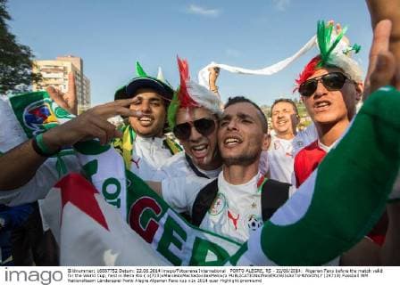 PORTO ALEGRE, RS - 22 06 2014: Algerian Fans before the match valid for the World Cup, held in Beira Rio ( x(725)xMarceloxMachadoxdexMelox x  (24713)