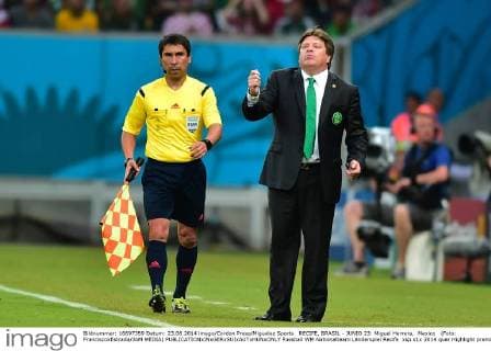 RECIFE, BRASIL - JUNIO 23: Miguel Herrera, Mexico (Foto: FranciscoxEstrada JAM MEDIA) 