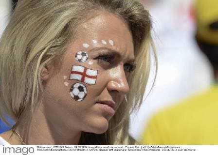 England Fan. ( x(11)xCelsoxPupox xFotoarenax  (24720)