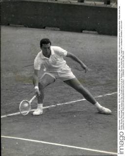 May 05, 1961 - French International tennis championship. Photo shows the Italian Nicola Pietrangeli in action in Men s Single semi-final at Roland Garros yesterday. He beat Jan Lundquist (Sweden) and is now qualified for the finals.  - ZUMAk09
