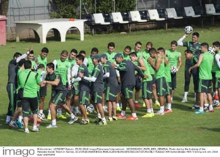 02250514RDI_ENTR_MEX_GENERAL Photo during the training of the Mexican Soccer Team in Santos, in xJORGExMARTINEZx 